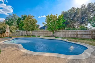 2015 Holly Glade Ln, Sugar Land, TX 77498 - Photo 1