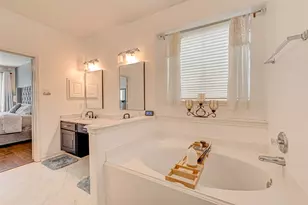 2015 Holly Glade Ln, Sugar Land, TX 77498 - Photo 22