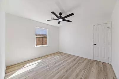 3411 80th Street, Galveston, TX 77551 - Photo 22