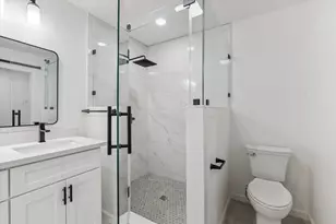 3411 80th St, Galveston, TX 77551 - Photo 16