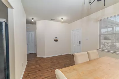 2318 Perkins Crossing Drive, Conroe, TX 77304 - Photo 6