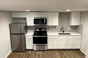 807 71st St, Houston, TX 77011 - Photo 2