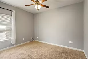 1012 Rosewood Ln, Angleton, TX 77515 - Photo 16