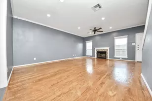 2874 Holly Hall St, Houston, TX 77054 - Photo 6