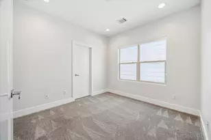 1827 Ennis St, Houston, TX 77003 - Photo 18