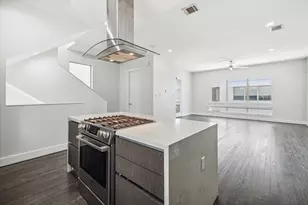 1827 Ennis St, Houston, TX 77003 - Photo 8