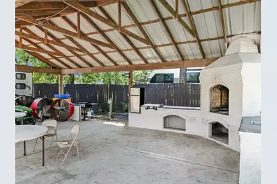1302 Cherry Ln, Crosby, TX 77532 - Photo 42