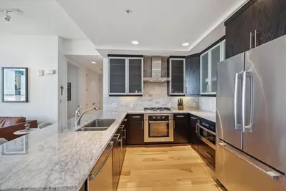 2207 Bancroft Street #907, Houston, TX 77027 - Photo 8