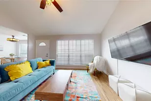 10429 Schaper Rd, Galveston, TX 77554 - Photo 18