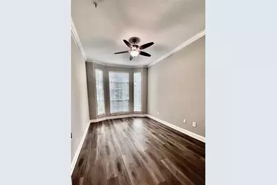 5353 Memorial Drive #3024, Houston, TX 77007 - Photo 4