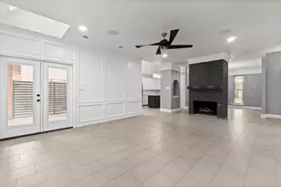 31 Tanager Trail, The Woodlands, TX 77381 - Photo 6