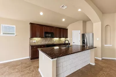 1006 Blackman Court, Hutto, TX 78634 - Photo 4