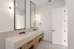 310 E 35th St, Houston, TX 77018 - Photo 38