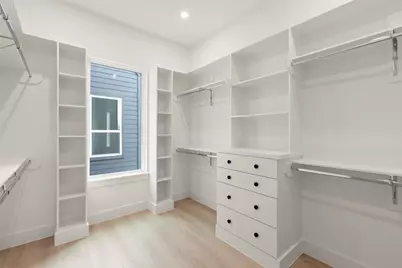 310 E 35th Street, Houston, TX 77018 - Photo 36