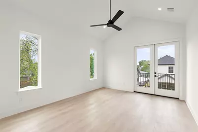 310 E 35th Street, Houston, TX 77018 - Photo 34