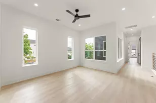 310 E 35th St, Houston, TX 77018 - Photo 24