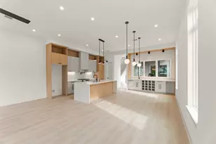 310 E 35th St, Houston, TX 77018 - Photo 16