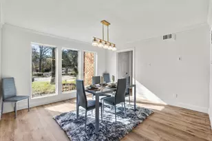 6702 Robinwick Ct, Spring, TX 77379 - Photo 4