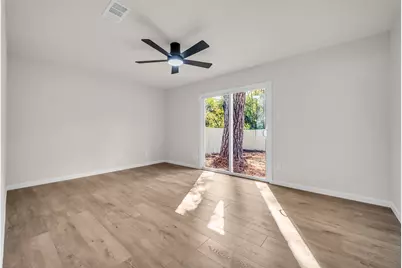 35 E Bigelow Oak Court Court, Spring, TX 77381 - Photo 12