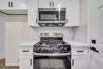 35 E Bigelow Oak Court Court, The Woodlands, TX 77381 - Photo 20