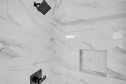 35 E Bigelow Oak Court Court, Spring, TX 77381 - Photo 16