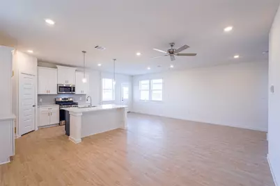 6618 Escondido Drive, Rosharon, TX 77583 - Photo 8