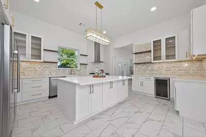 8006 Longridge Drive, Houston, TX 77055 - Photo 10