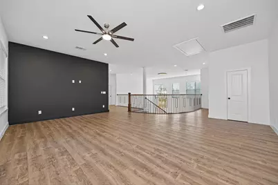 8006 Longridge Drive, Houston, TX 77055 - Photo 38