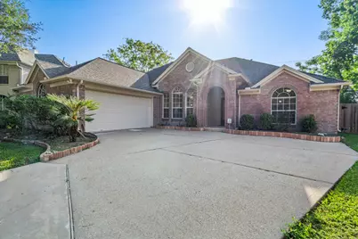 14103 Scarborough Fair Street, Houston, TX 77077 - Photo 2