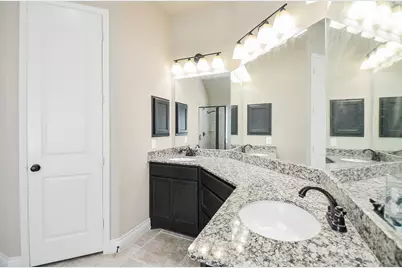 3351 Chandler Hollow Lane, Missouri City, TX 77459 - Photo 12