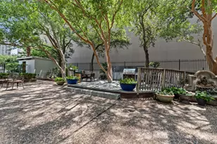 5150 Hidalgo St, Houston, TX 77056 - Photo 16