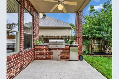 4702 Burclare Court, Sugar Land, TX 77479 - Photo 38