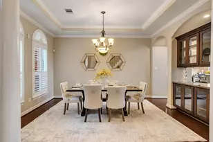 4702 Burclare Ct, Sugar Land, TX 77479 - Photo 4