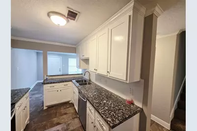 1053 Willow Oaks Circle, Pasadena, TX 77506 - Photo 8