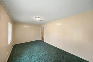 903 E Spreading Oak Dr, Houston, TX 77076 - Photo 12