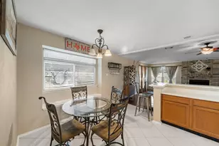 2906 Laurelridge Dr, League City, TX 77573 - Photo 12