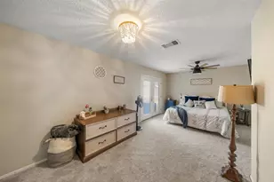 2906 Laurelridge Dr, League City, TX 77573 - Photo 18