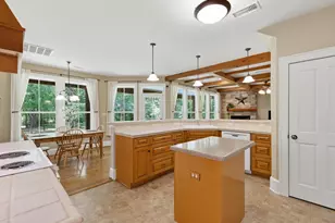 18181 Rabon Chapel Rd, Montgomery, TX 77316 - Photo 10