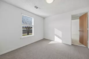 2511 S Market St, Brenham, TX 77833 - Photo 16