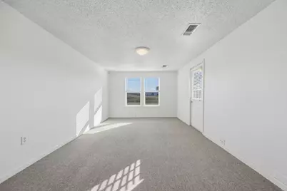 2511 S Market Street, Brenham, TX 77833 - Photo 4