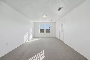 2511 S Market St, Brenham, TX 77833 - Photo 4