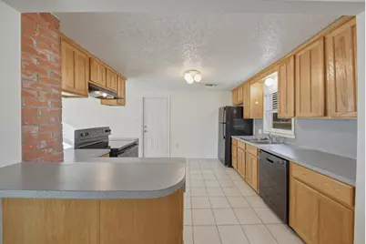 2511 S Market Street, Brenham, TX 77833 - Photo 10