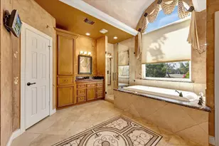 3706 Almond Creek Dr, Houston, TX 77059 - Photo 36