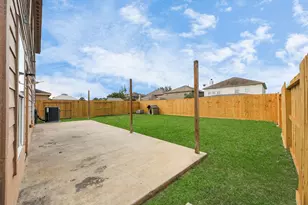 6915 Primrose Rd, Baytown, TX 77521 - Photo 24