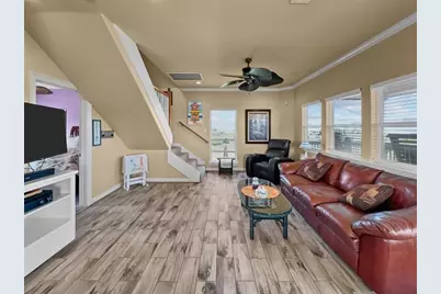 1219 Front Ave Avenue, Port Bolivar, TX 77650 - Photo 4