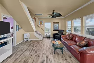 1219 Front Ave Ave, Port Bolivar, TX 77650 - Photo 4