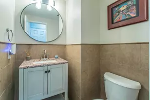 271 Litchfield Ln, Houston, TX 77024 - Photo 10