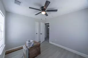 5007 Northridge Dr, Houston, TX 77033 - Photo 20