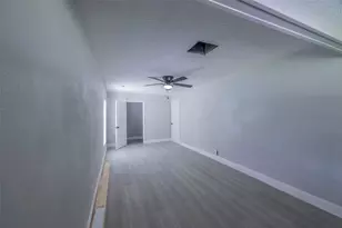 5007 Northridge Dr, Houston, TX 77033 - Photo 12