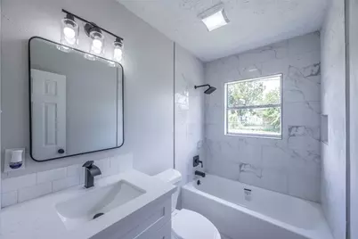 5007 Northridge Drive, Houston, TX 77033 - Photo 14